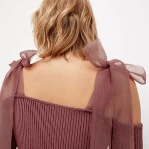 Zara Mauve Crop Top with Sheer Bow Straps